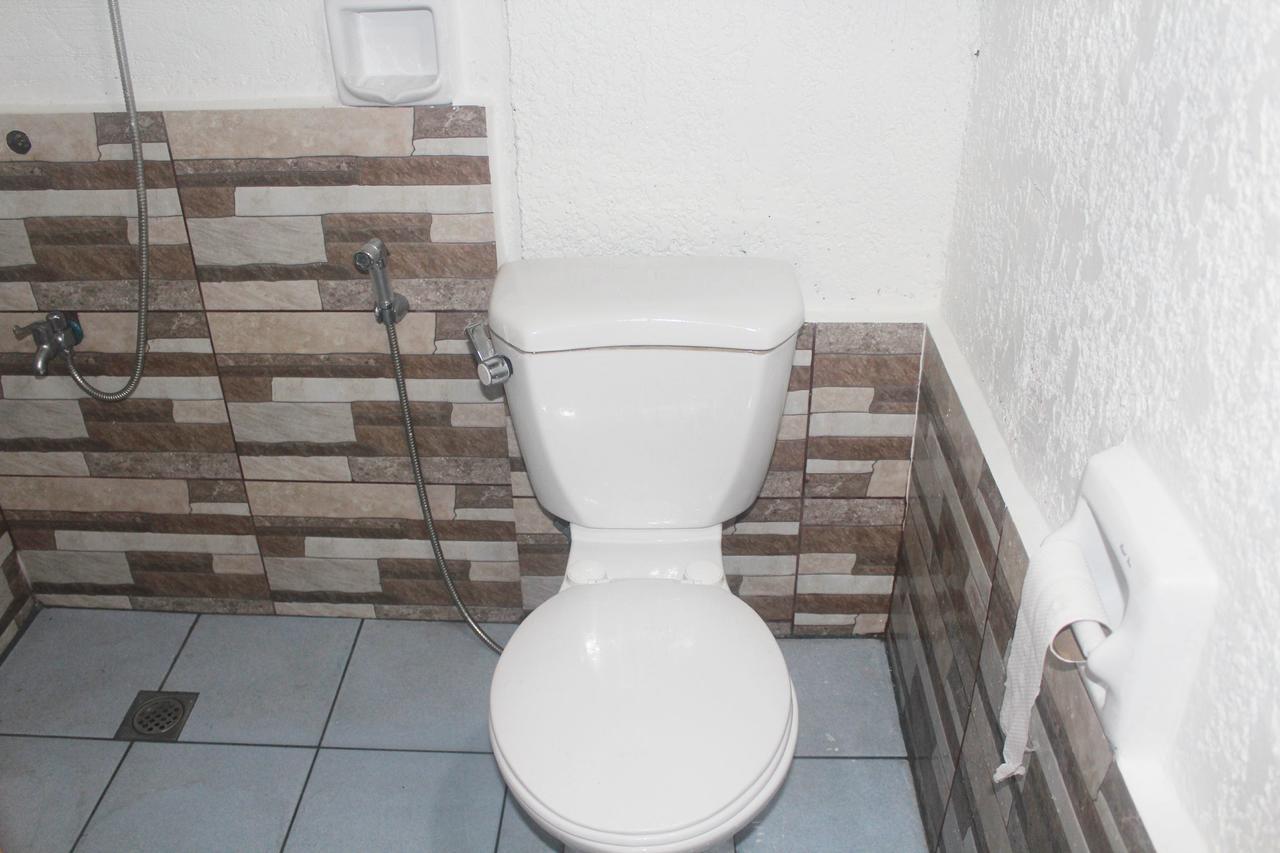 J'S Backpackers Hostel Davao Екстер'єр фото
