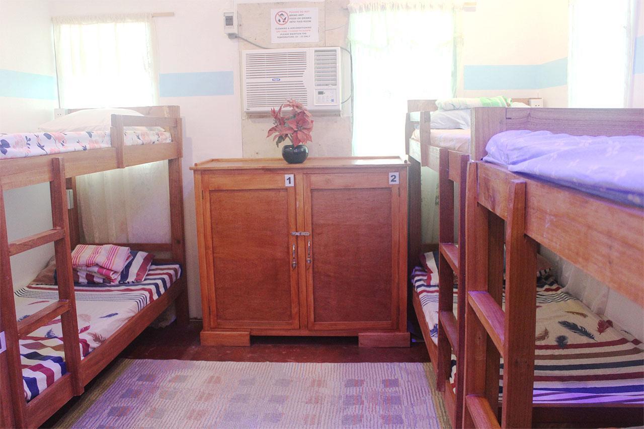 J'S Backpackers Hostel Davao Екстер'єр фото